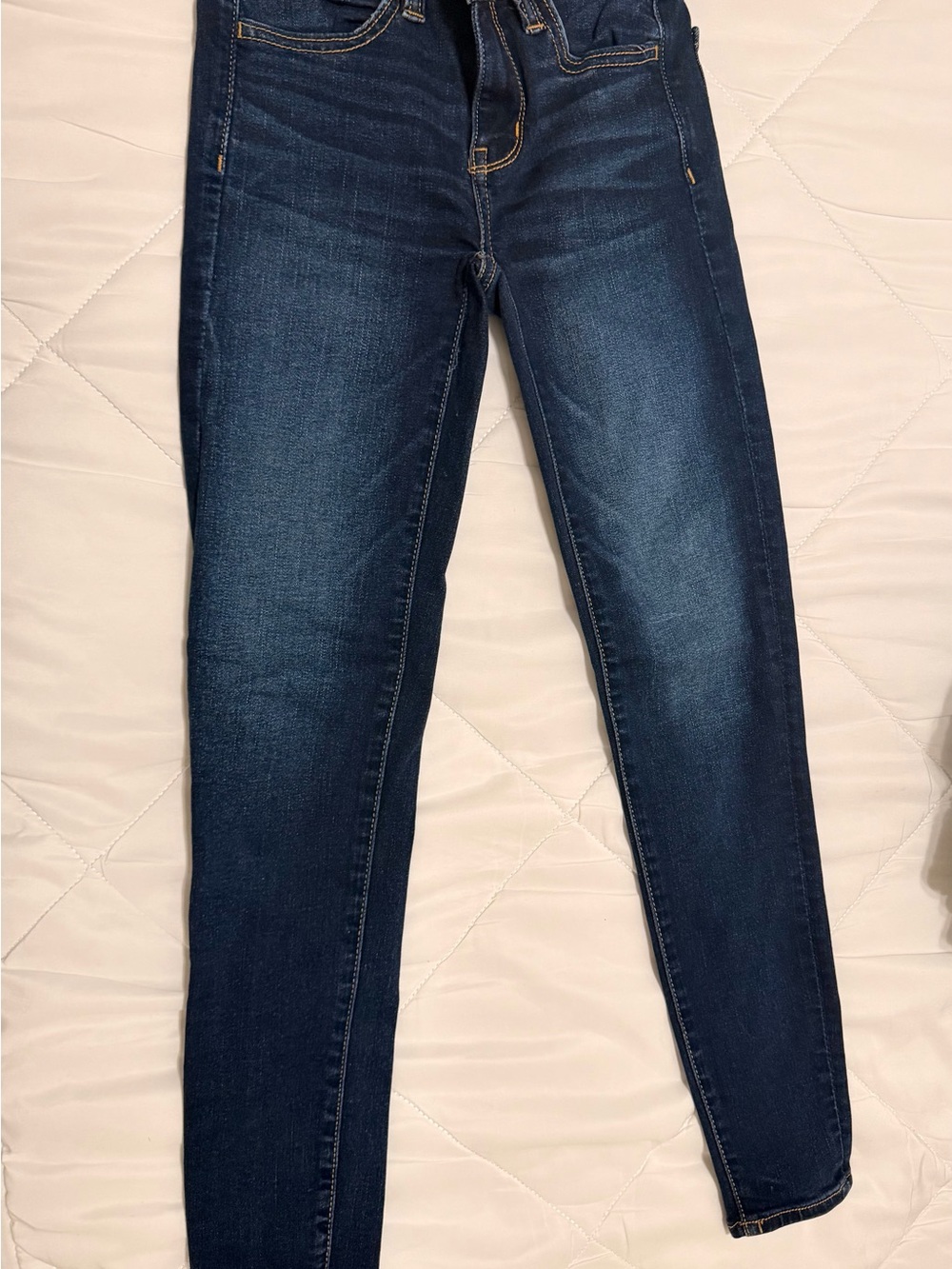 American Eagle Outfitters Women’s Dark Indigo Skinny Jeans